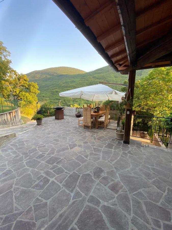 Bed & Breakfast Sentiero 54 Cantiano Luaran gambar